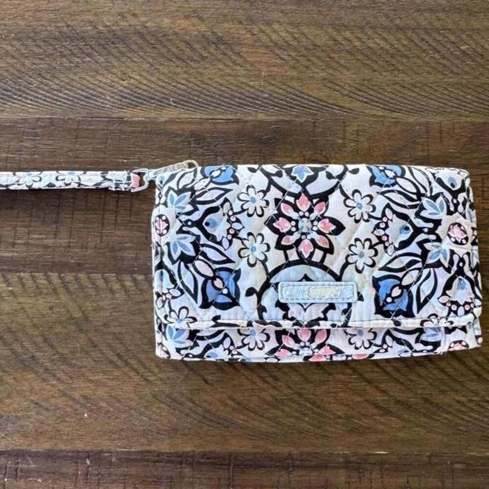 Vera Bradley Wristlet Phone Holder Wallet Floral Vera Bradley Wallet